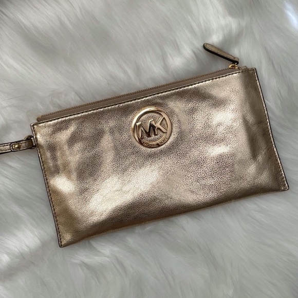 Michael Kors Gold Wristlet Clutch - Picture 1 of 3